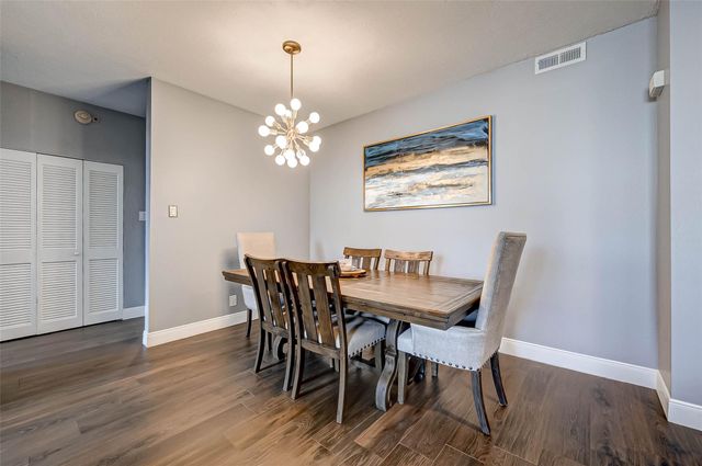 5150 Hidalgo Street 402, Houston, TX 77056