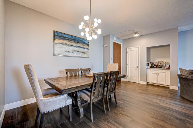 5150 Hidalgo Street 402, Houston, TX 77056