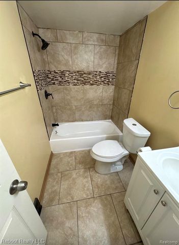 1617 Dillon Street, Saginaw, MI 48601