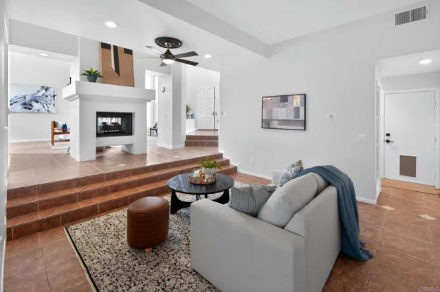 4923 Amador Drive, Oceanside, CA 92056