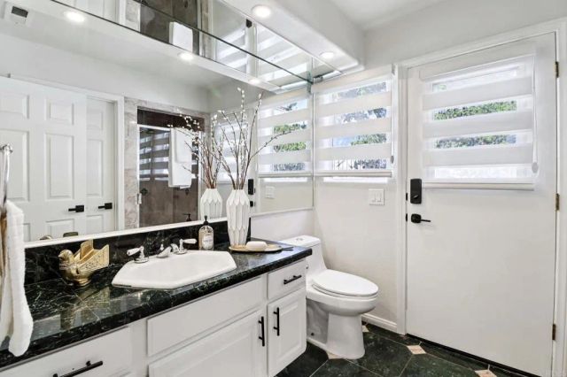 4923 Amador Drive, Oceanside, CA 92056