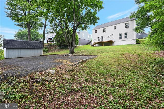 3947 ELMERTON AVE, Harrisburg, PA 17109