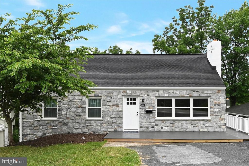 3947 ELMERTON AVE, Harrisburg, PA 17109