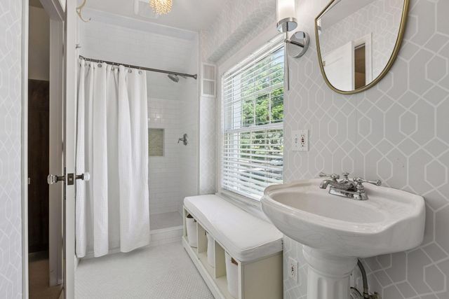4337 Brook Avenue S, Saint Louis Park, MN 55424