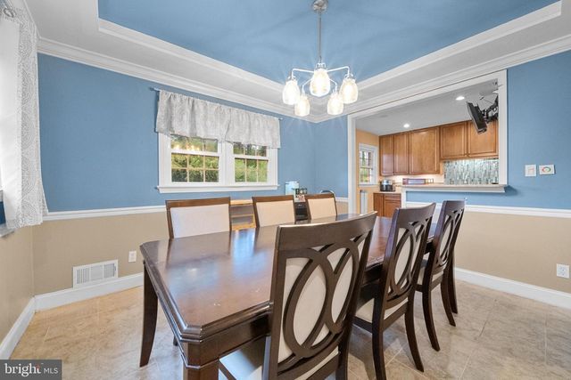 10600 SPRINGMANN DR, Fairfax, VA 22030