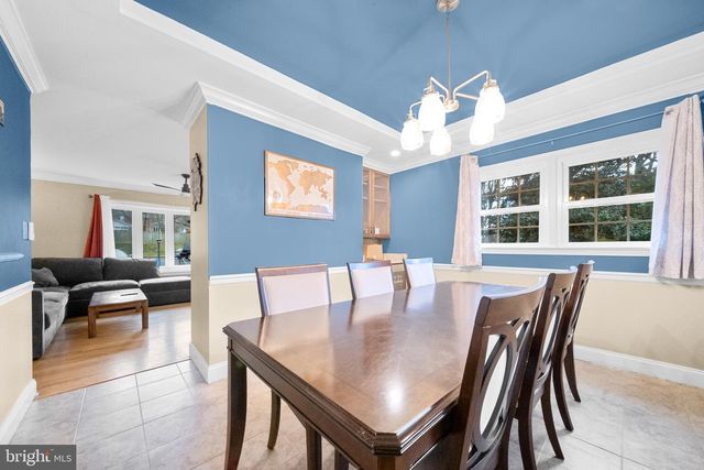 10600 SPRINGMANN DR, Fairfax, VA 22030