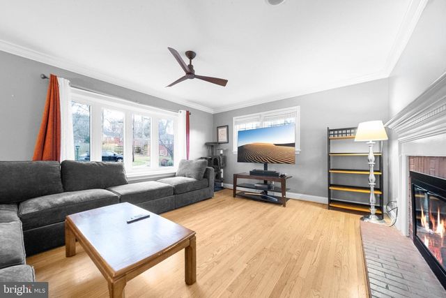 10600 SPRINGMANN DR, Fairfax, VA 22030