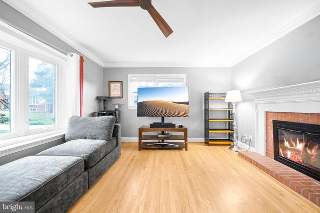 10600 SPRINGMANN DR, Fairfax, VA 22030