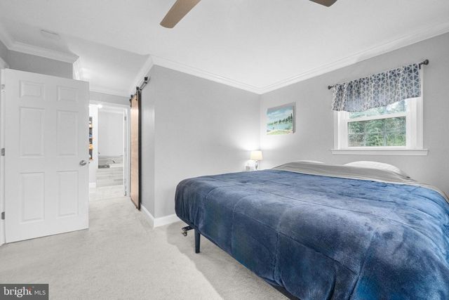 10600 SPRINGMANN DR, Fairfax, VA 22030