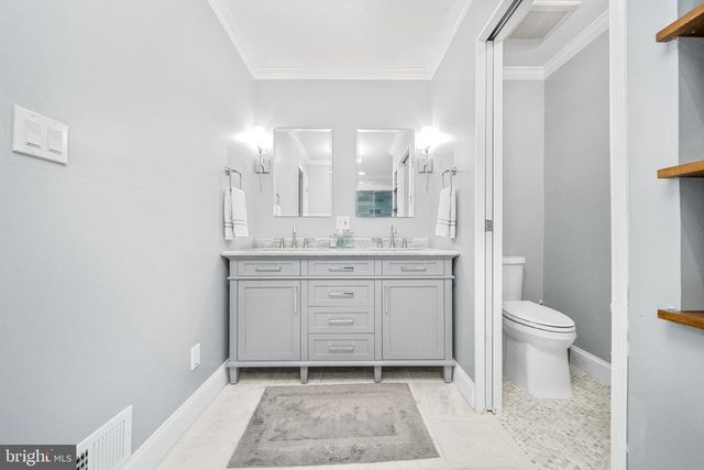 10600 SPRINGMANN DR, Fairfax, VA 22030