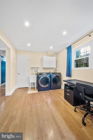 10600 SPRINGMANN DR, Fairfax, VA 22030