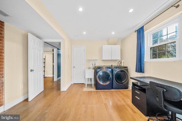 10600 SPRINGMANN DR, Fairfax, VA 22030