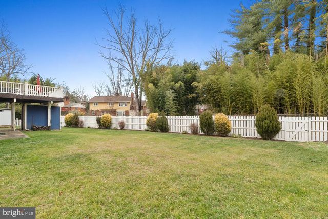 10600 SPRINGMANN DR, Fairfax, VA 22030