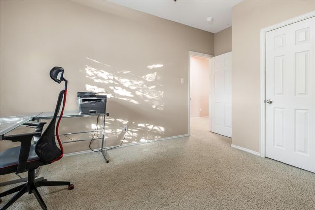 1009 Rutherford DR, Leander, TX 78641