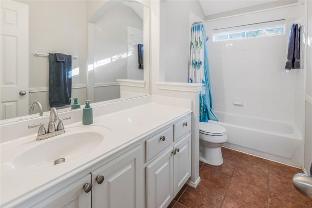 1009 Rutherford DR, Leander, TX 78641