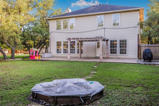 1009 Rutherford DR, Leander, TX 78641