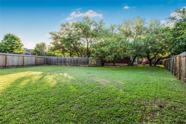 1009 Rutherford DR, Leander, TX 78641