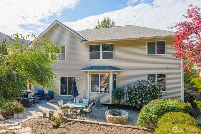 19609 Rainier View Road SE, Monroe, WA 98272