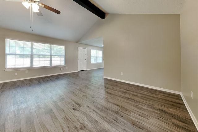 16854 Gleneagle Drive N, Conroe, TX 77385