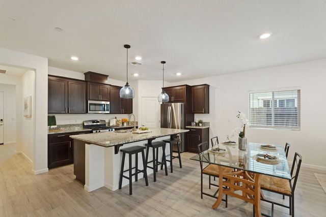 1749 Botticelli Way, Lodi, CA 95242