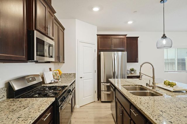 1749 Botticelli Way, Lodi, CA 95242