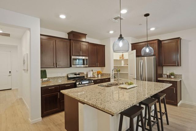 1749 Botticelli Way, Lodi, CA 95242