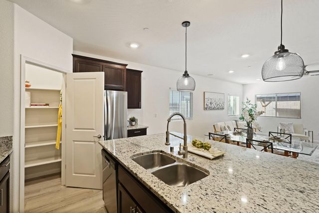 1749 Botticelli Way, Lodi, CA 95242