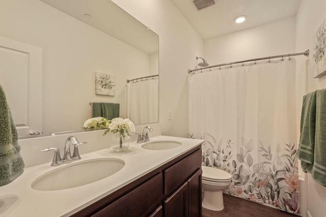 1749 Botticelli Way, Lodi, CA 95242