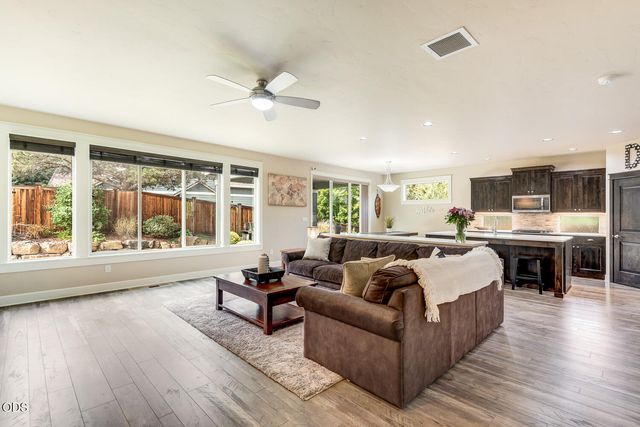 63177 NE Meridian Place, Bend, OR 97701