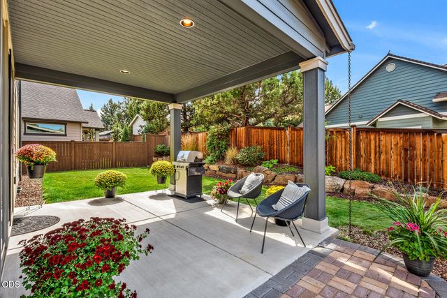 63177 NE Meridian Place, Bend, OR 97701
