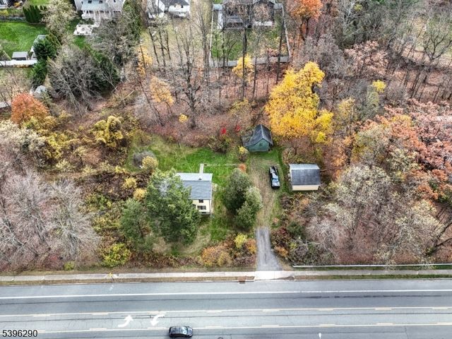 33 White Hall Rd, Montville Twp., NJ 07082