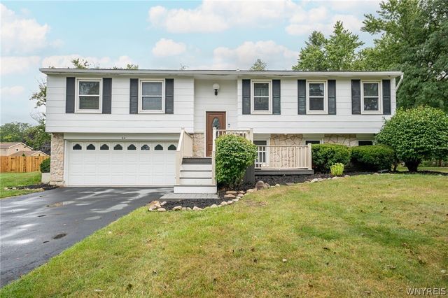 64 Candy Lane, Orchard Park, NY 14127