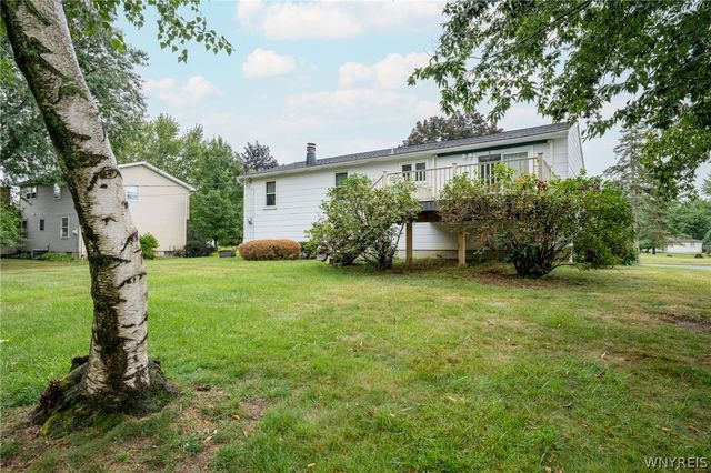 64 Candy Lane, Orchard Park, NY 14127