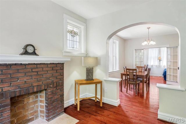 5620 Leona Street, St Louis, MO 63116