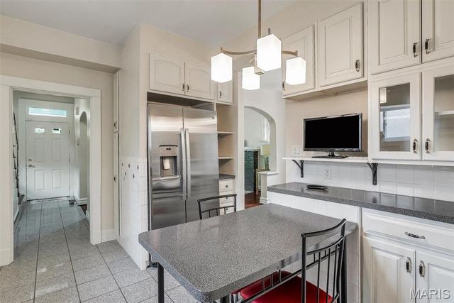 5620 Leona Street, St Louis, MO 63116