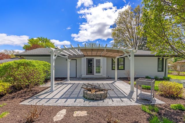 3364 CAVENDISH Court, Rockford, IL 61109