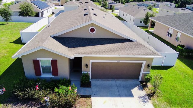 31724 BROADWATER AVENUE, Leesburg, FL 34748