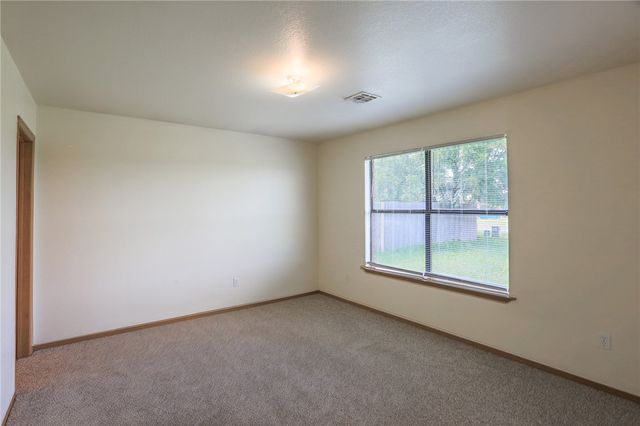 2223 W Roselawn Street, Rogers, AR 72756