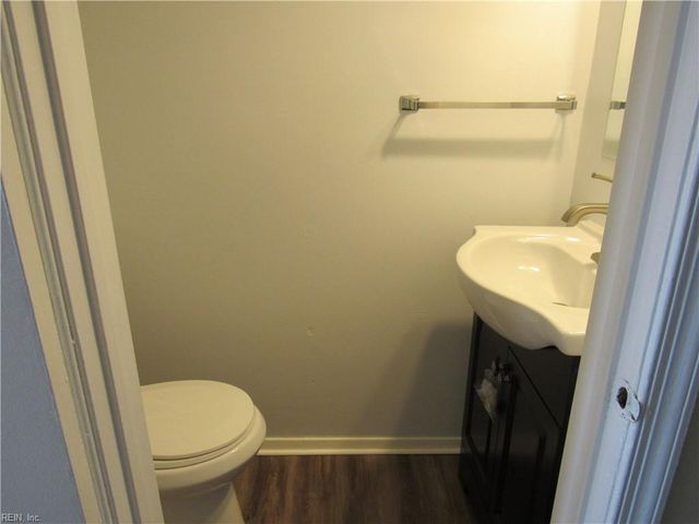 800 Saint Denis CT, Virginia Beach, VA 23455