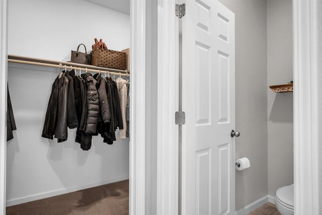 9040 Quartet Ave, Roseville, CA 95747