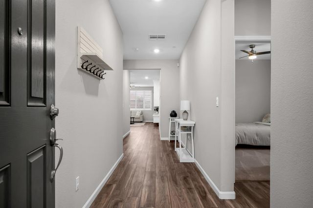 9040 Quartet Ave, Roseville, CA 95747