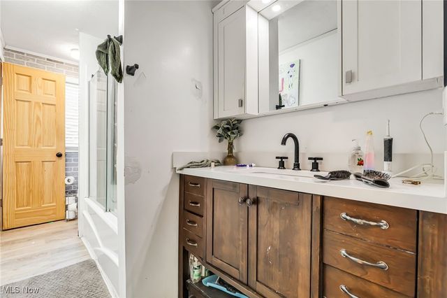 10060 Ridgewood Drive, Twinsburg, OH 44087