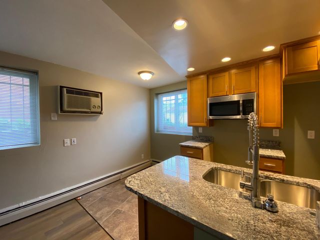 2637 S Pleasant Avenue S 5, Minneapolis, MN 55408