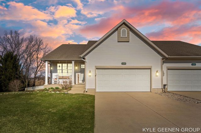 14563 Twin Oaks Street, Park Twp, MI 49424