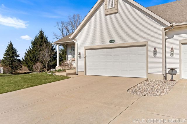 14563 Twin Oaks Street, Park Twp, MI 49424