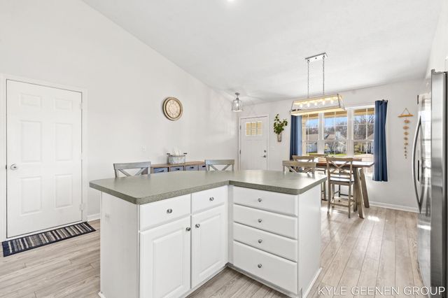 14563 Twin Oaks Street, Park Twp, MI 49424