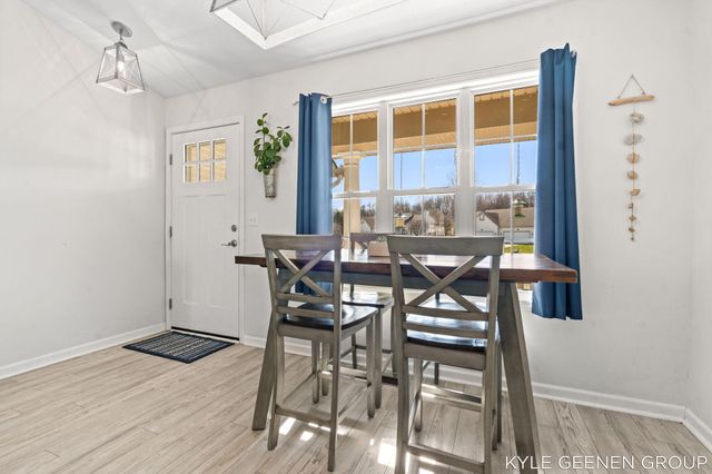 14563 Twin Oaks Street, Park Twp, MI 49424