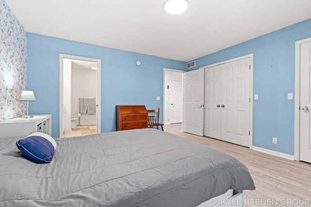 14563 Twin Oaks Street, Park Twp, MI 49424