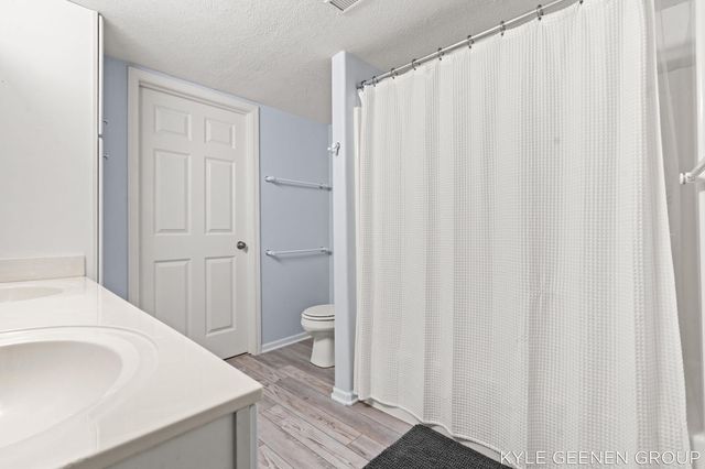 14563 Twin Oaks Street, Park Twp, MI 49424