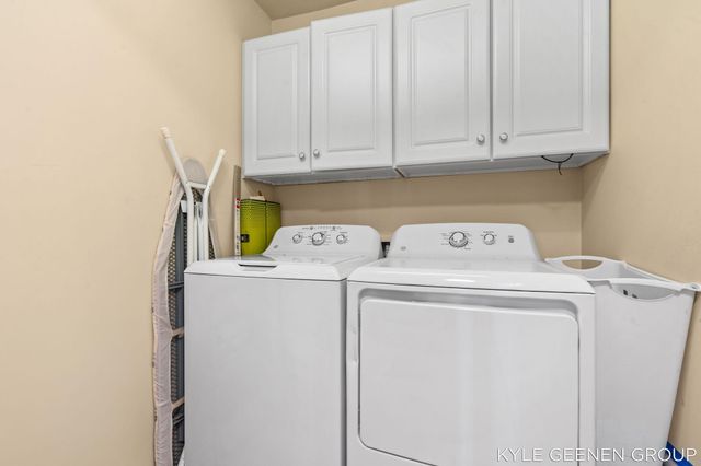 14563 Twin Oaks Street, Park Twp, MI 49424